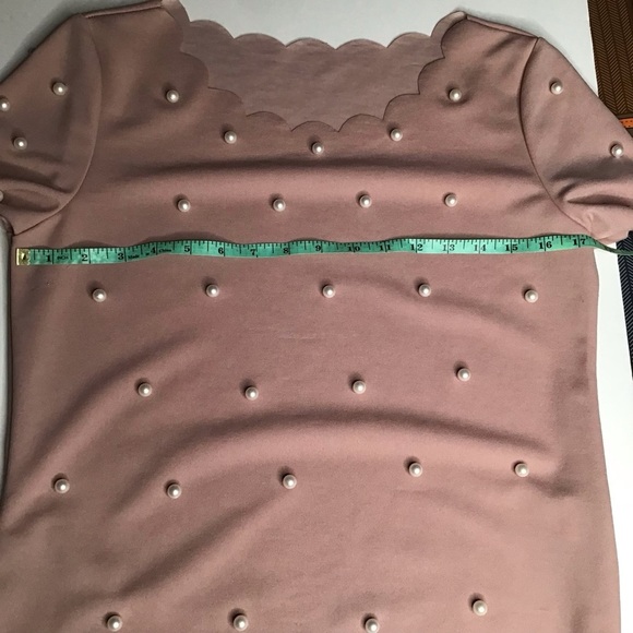 Dusty Rose Women’s Short Sleeves Top with Pearls US 8 - Picture 6 of 7